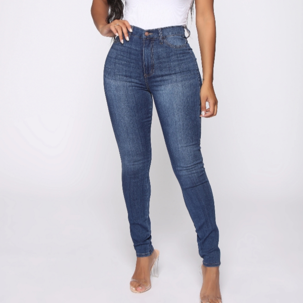 Fashion Nova jeans size 13